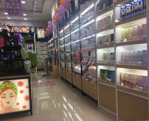 化妝品加盟店營銷新策略 感性陳列與營業(yè)性演出聯(lián)動引流